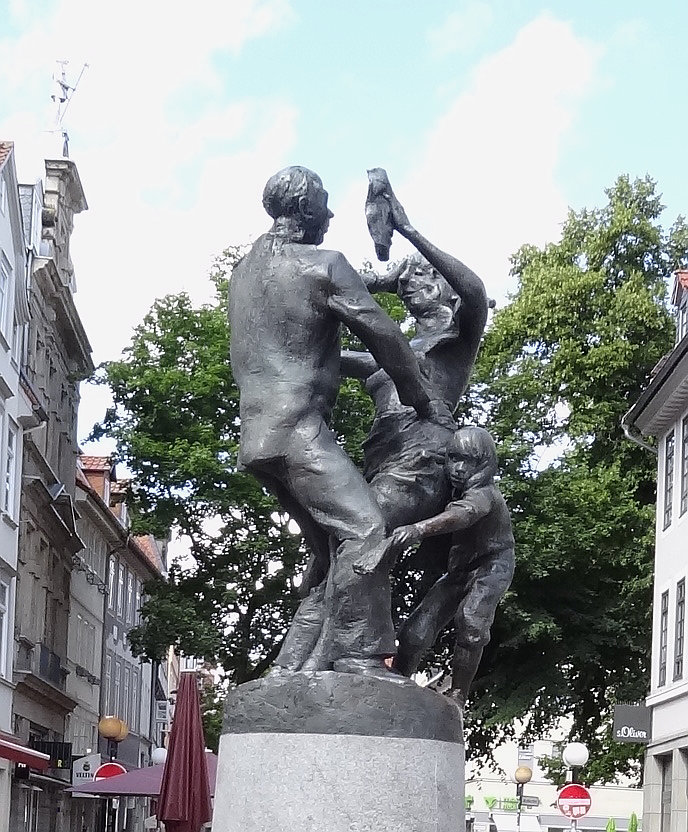 G�ttingen am Nabel