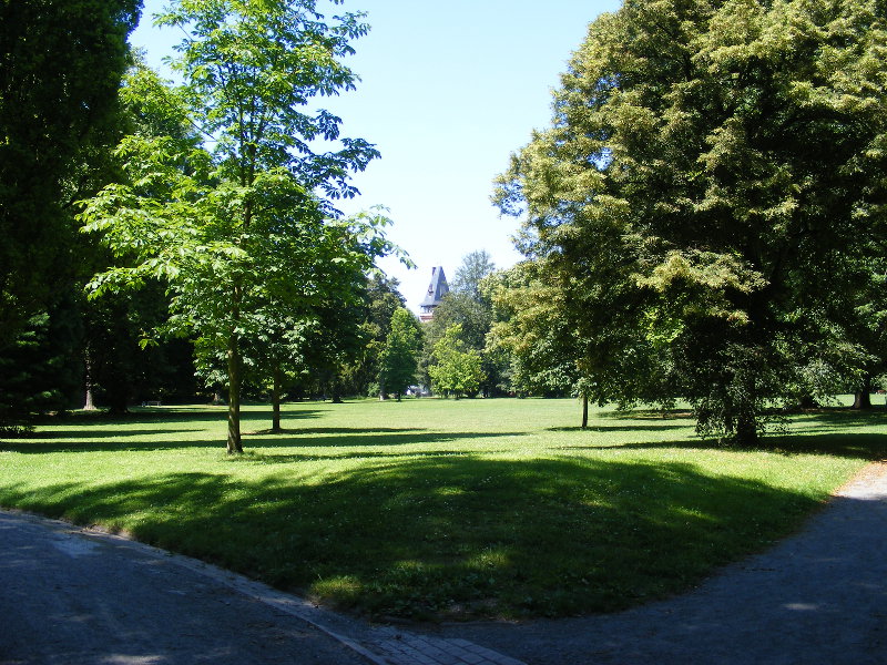 Schillerwiesen Blick auf das Fridtjof-Nansen-
Haus