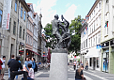 Skulptur Nabel in G�ttingen